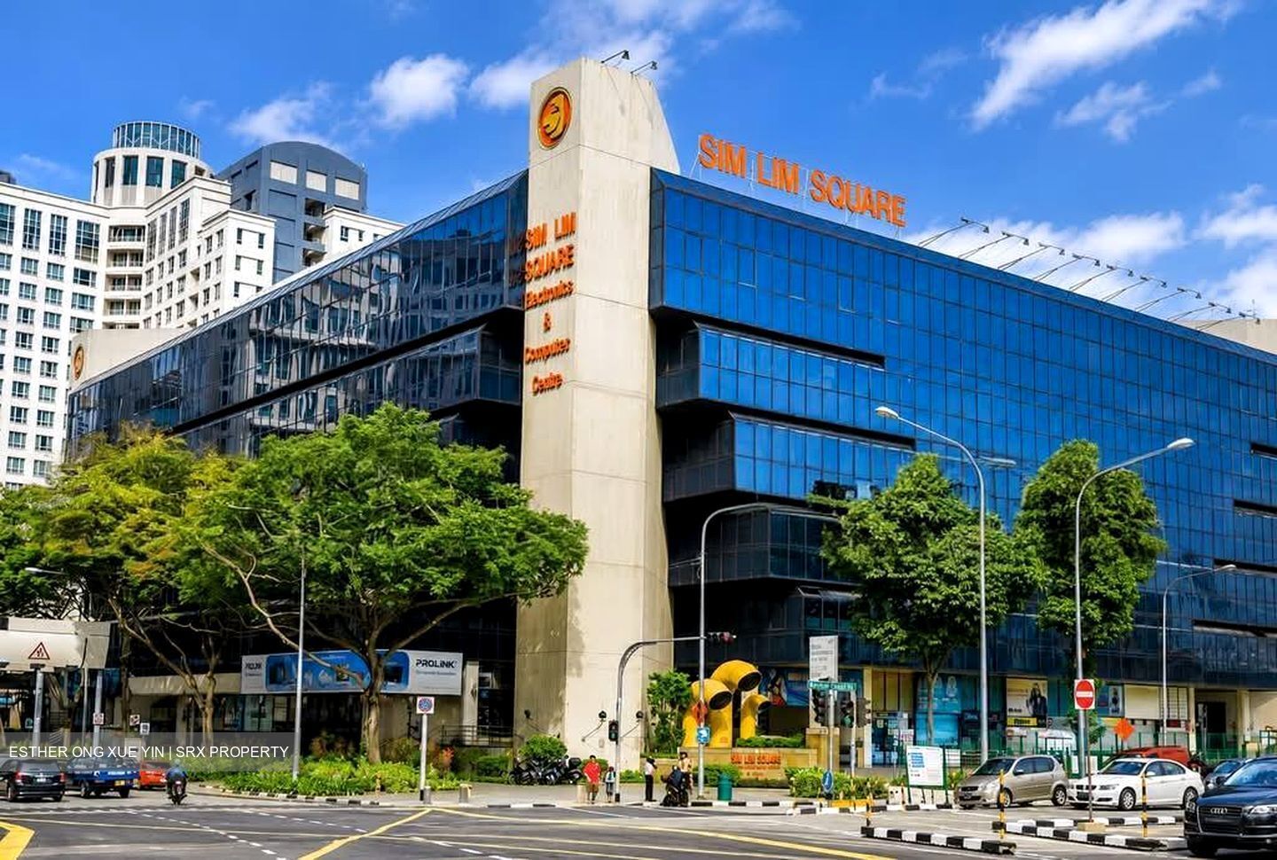 Sim Lim Square (D7), Retail #559389001